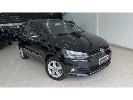 VOLKSWAGEN FOX 1.6 MSI HIGHLINE 16V FLEX 4P MANUAL